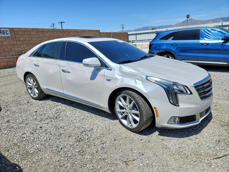 50454676 :رقم المزاد ، 2G61P5S32J9122289 vin ، 2018 Cadillac Xts مزاد بيع