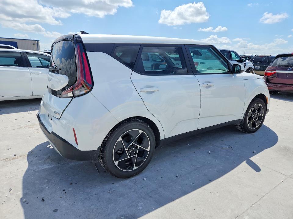 48354886 :رقم المزاد ، KNDJ33AU2S7950336 vin ، 2025 Kia Soul مزاد بيع