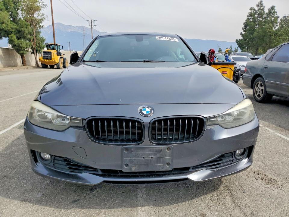 48541586 :رقم المزاد ، WBA3C1C5XFK122036 vin ، 2015 Bmw 330xi مزاد بيع
