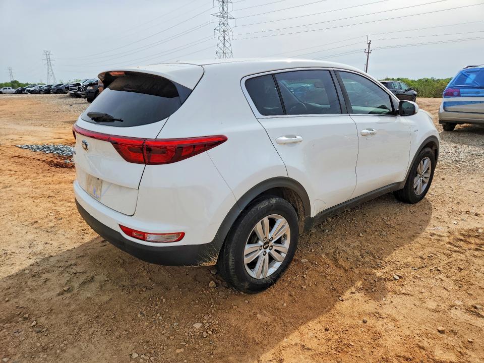 2018 Kia Sportage მანქანა იყიდება აუქციონზე, vin: KNDPMCAC8J7426671, აუქციონის ნომერი: 48854366