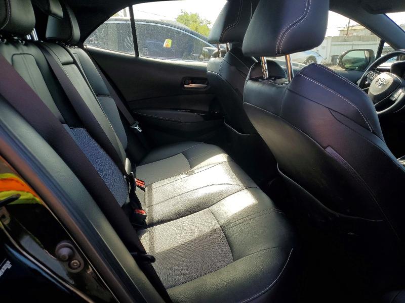 51070326 :رقم المزاد ، JTNK4RBE6K3002634 vin ، 2019 Toyota Corolla Hatchback مزاد بيع