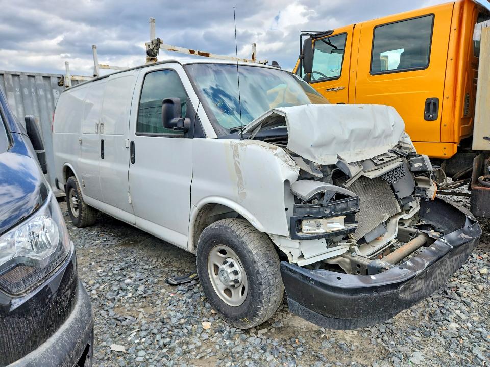Продажа на аукционе авто 2020 Chevrolet Express G, vin: 1GCWGAFP0L1165609, номер лота: 50590386