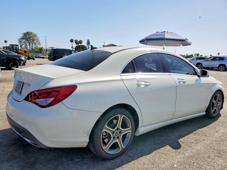 Продажа на аукционе авто 2018 Mercedes-benz Cla, vin: WDDSJ4EB4JN619637, номер лота: 50942166