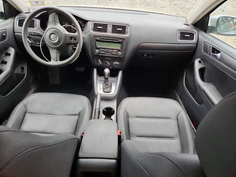 49655866 :رقم المزاد ، 3VWDZ7AJ4BM376320 vin ، 2011 Volkswagen Jetta مزاد بيع