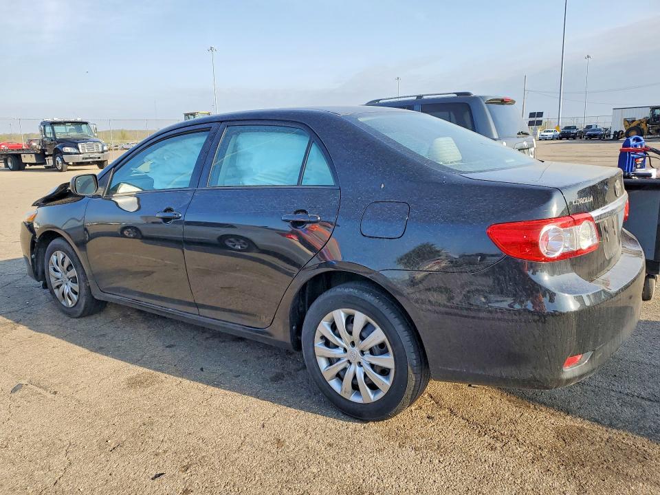 49678946 :رقم المزاد ، 2T1BU4EE7CC857158 vin ، 2012 Toyota Corolla مزاد بيع