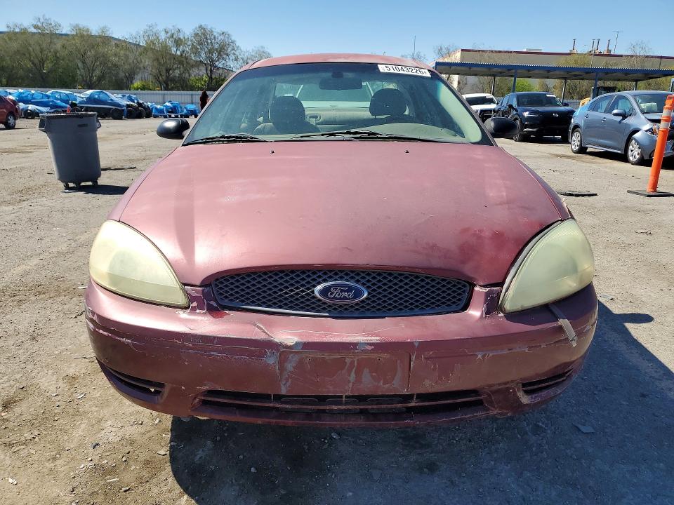 51043226 :رقم المزاد ، 1FAFP53215A118484 vin ، 2005 Ford Taurus X مزاد بيع