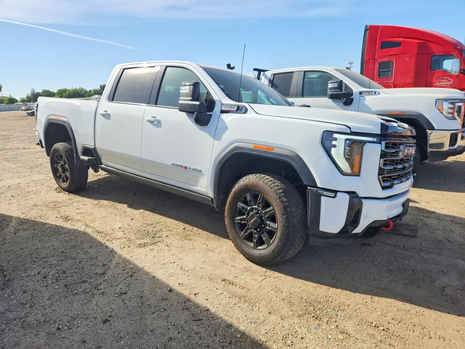 50552836 :رقم المزاد ، 1GT4UPEY6SF304544 vin ، 2025 Gmc Sierra مزاد بيع