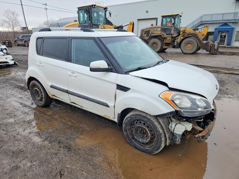 47695466 :رقم المزاد ، KNDJT2A68D7770910 vin ، 2013 Kia Soul مزاد بيع