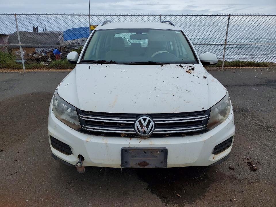 Продаж на аукціоні авто 2017 Volkswagen Tiguan, vin: WVGAV7AX4HK000072, номер лоту: 48637226
