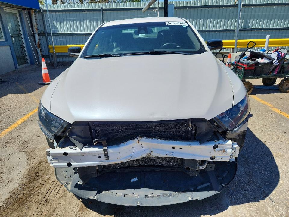 48753746 :رقم المزاد ، 1FAHP2KT3KG116441 vin ، 2019 Ford Taurus مزاد بيع