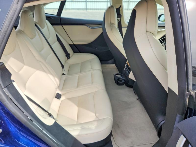 2018 Tesla Model S მანქანა იყიდება აუქციონზე, vin: 5YJSA1E22JF283980, აუქციონის ნომერი: 49216336