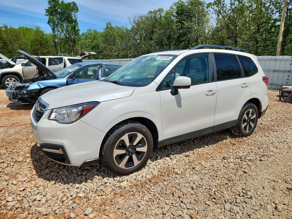 2018 Subaru Forester მანქანა იყიდება აუქციონზე, vin: JF2SJAGC3JH495214, აუქციონის ნომერი: 51861646