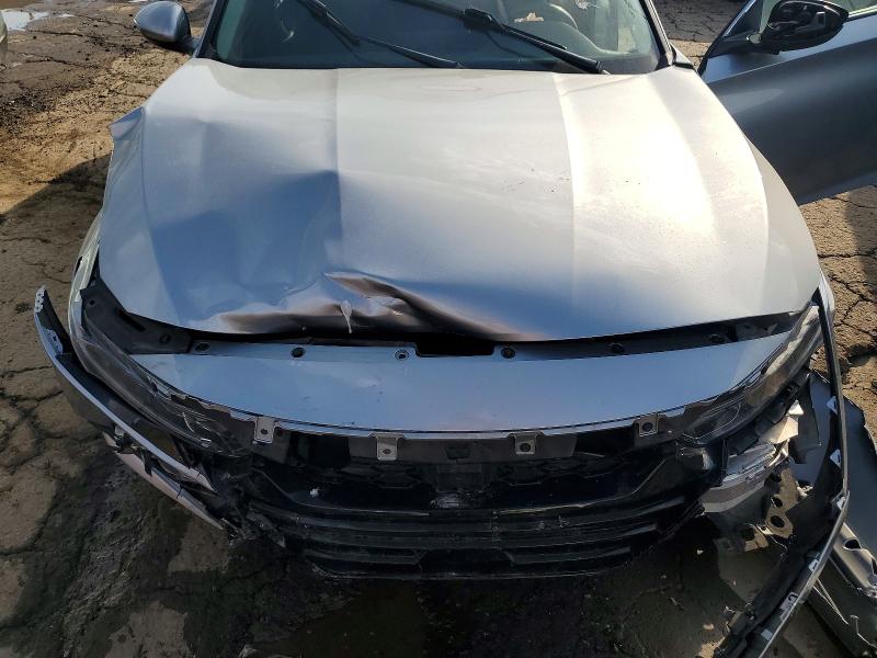 Продажа на аукционе авто 2018 Honda Accord, vin: 1HGCV1F1XJA166902, номер лота: 50672036
