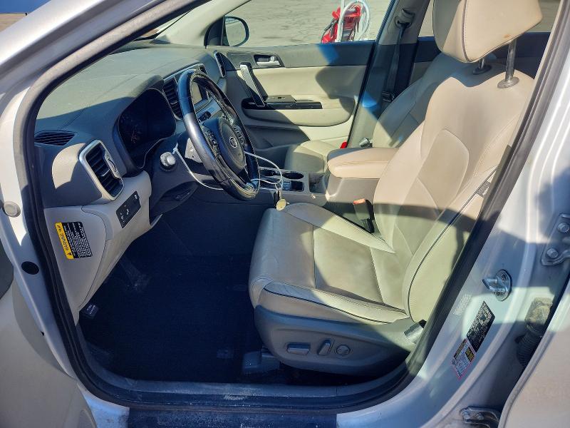 2018 Kia Sportage მანქანა იყიდება აუქციონზე, vin: KNDPNCAC2J7310850, აუქციონის ნომერი: 49620216