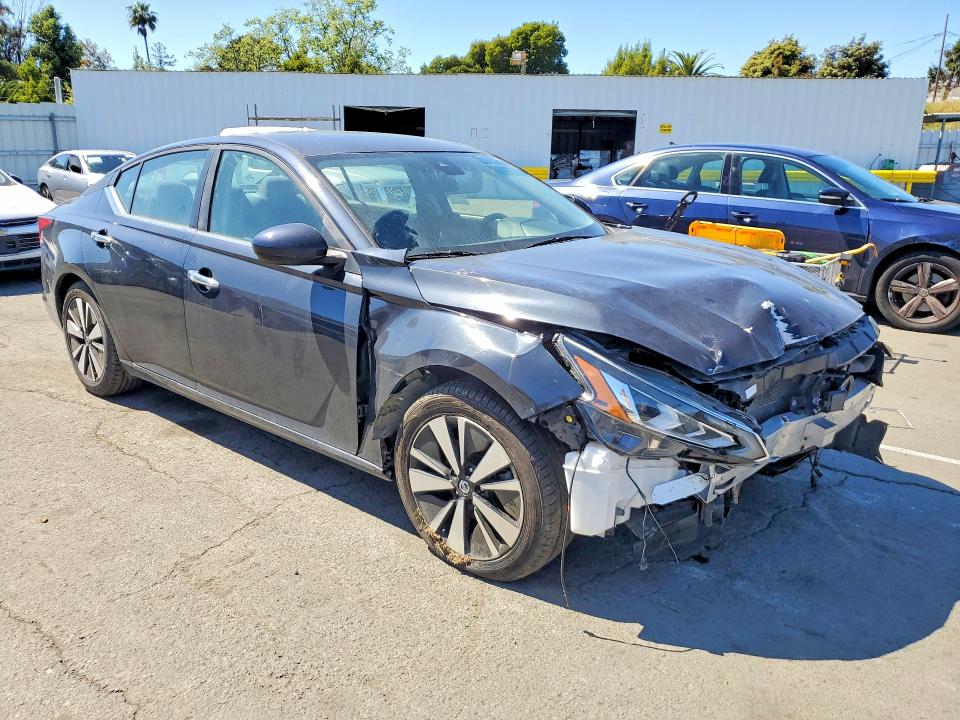 Auction sale of the 2022 Nissan Altima, vin: 1N4BL4DV5NN304065, lot number: 48971926