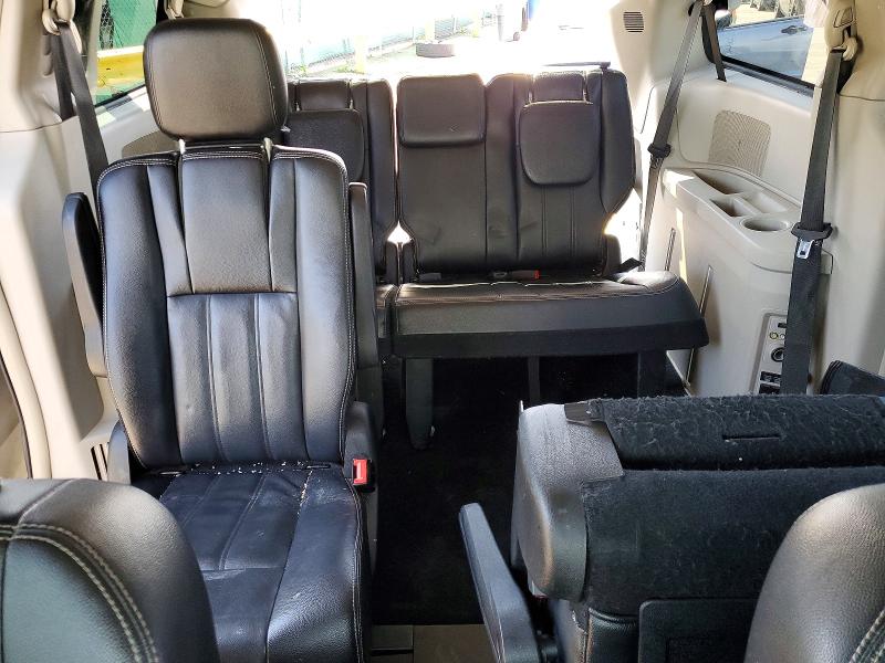 48630536 :رقم المزاد ، 2C4RC1BGXFR544518 vin ، 2015 Chrysler Town & Country مزاد بيع