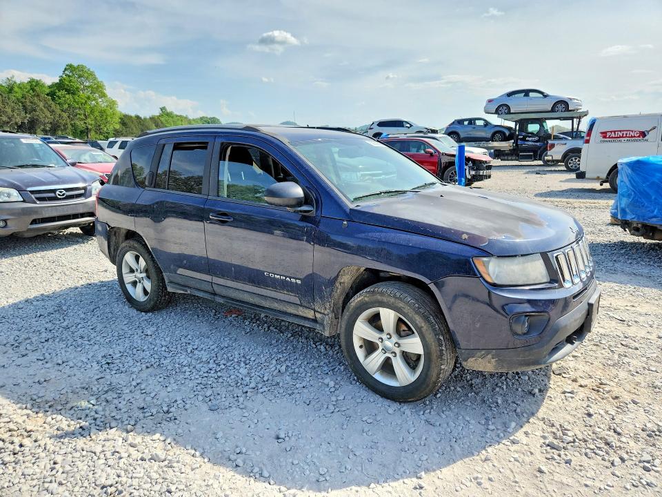 50803816 :رقم المزاد ، 1C4NJDBB1GD506271 vin ، 2016 Jeep Compass مزاد بيع