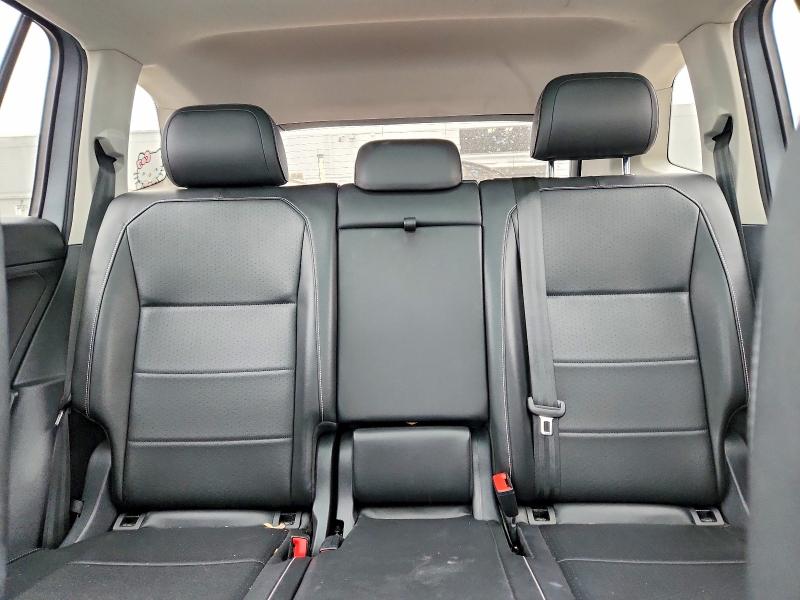 51694626 :رقم المزاد ، 3VV2B7AX3MM139745 vin ، 2021 Volkswagen Tiguan مزاد بيع