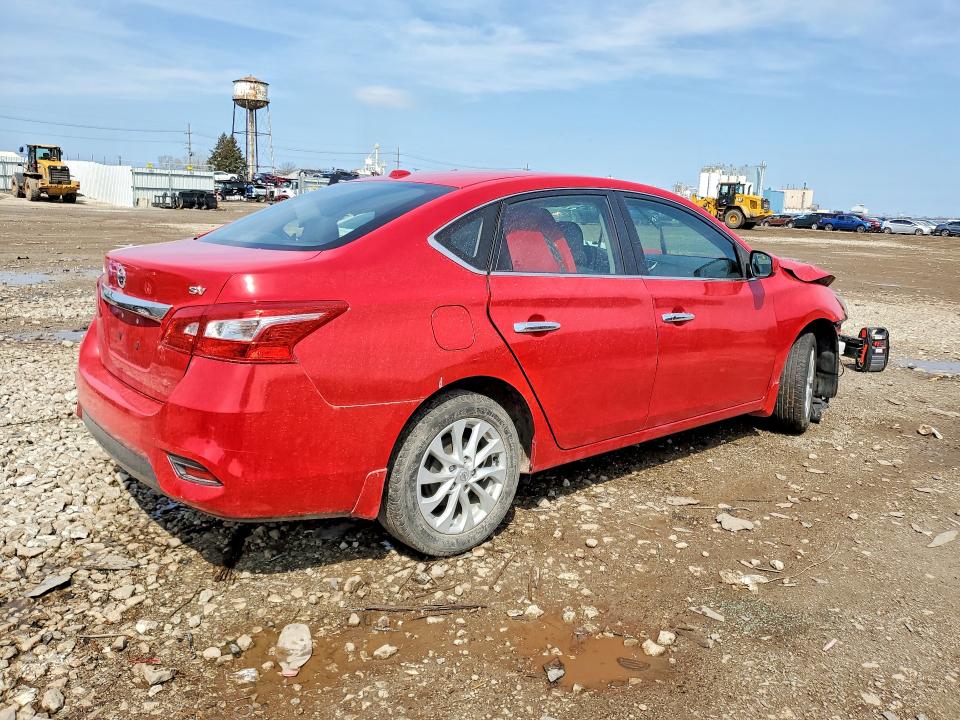 48870216 :رقم المزاد ، 3N1AB7AP9JY213459 vin ، 2018 Nissan Sentra مزاد بيع
