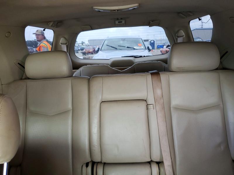 Продажа на аукционе авто 2005 Cadillac Srx, vin: 1GYEE637250224732, номер лота: 49992336