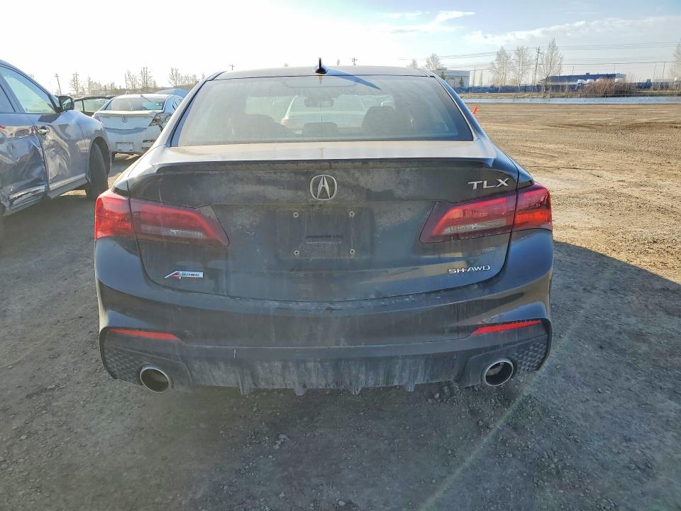 49376206 :رقم المزاد ، 19UUB3F6XJA800729 vin ، 2018 Acura Tlx V6 4dr Awd مزاد بيع