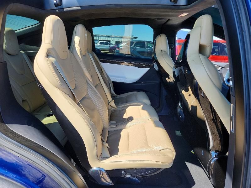 48985556 :رقم المزاد ، 5YJXCAE29GF019745 vin ، 2016 Tesla Model X مزاد بيع