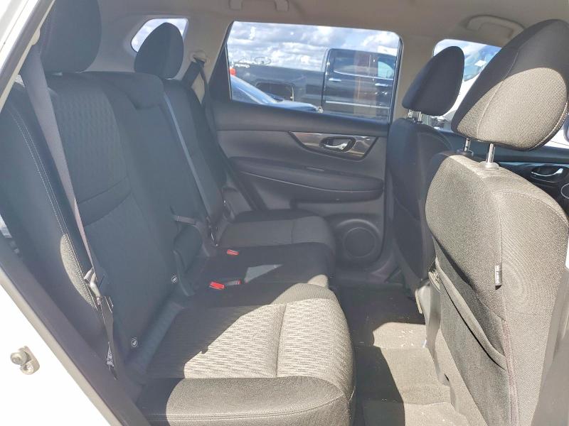 50126266 :رقم المزاد ، KNMAT2MV7JP536367 vin ، 2018 Nissan Rogue مزاد بيع