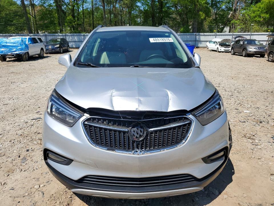 48918976 :رقم المزاد ، KL4CJ1SB8JB575901 vin ، 2018 Buick Encore مزاد بيع