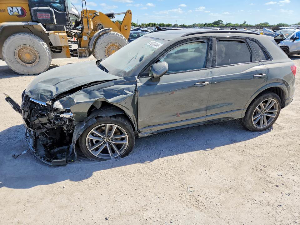 2024 Audi Q3 მანქანა იყიდება აუქციონზე, vin: WA1EECF3XR1205210, აუქციონის ნომერი: 49230546