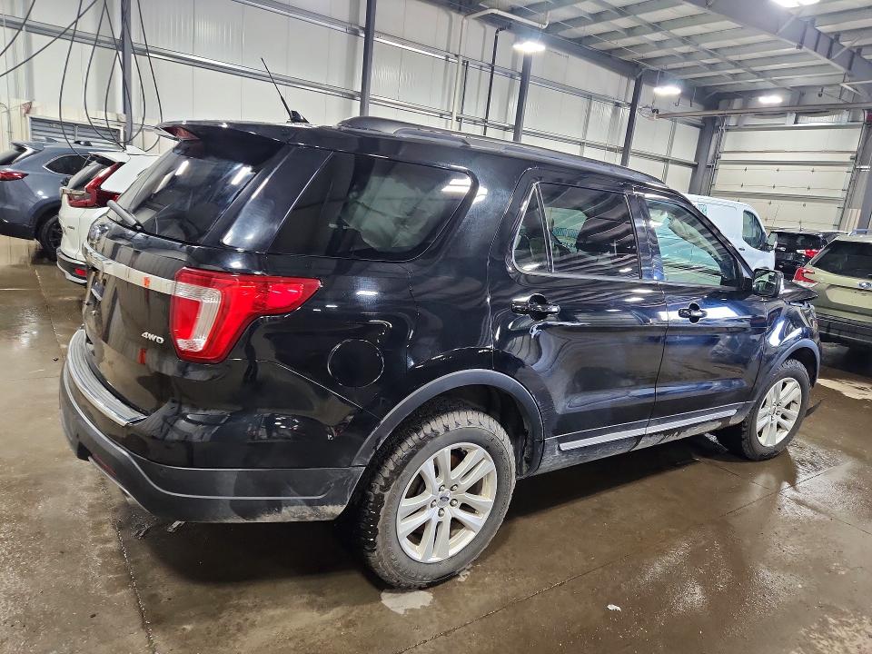 50508576 :رقم المزاد ، 1FM5K8D88JGC15967 vin ، 2018 Ford Explorer مزاد بيع