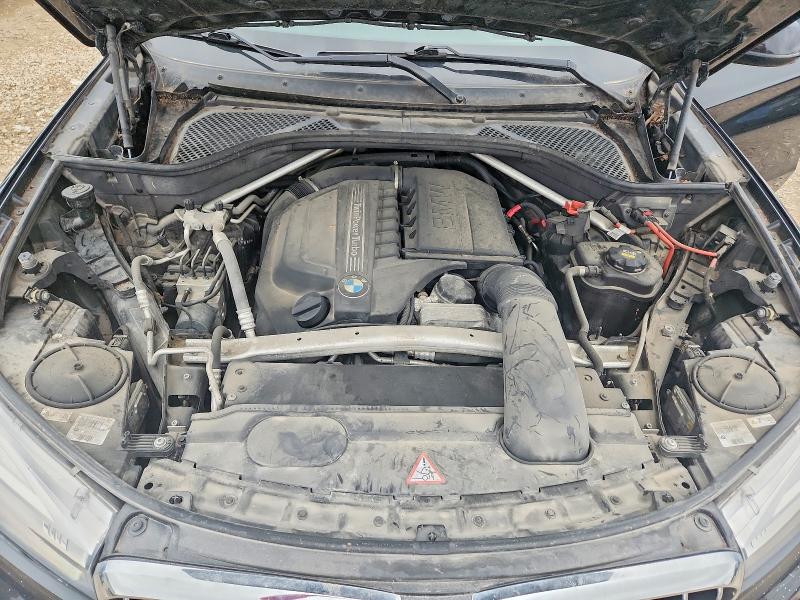 48738896 :رقم المزاد ، 5UXKR0C5XF0P18166 vin ، 2015 Bmw X5 مزاد بيع
