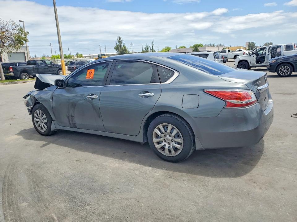 Продажа на аукционе авто 2015 Nissan Altima, vin: 1N4AL3AP4FN382902, номер лота: 49874346