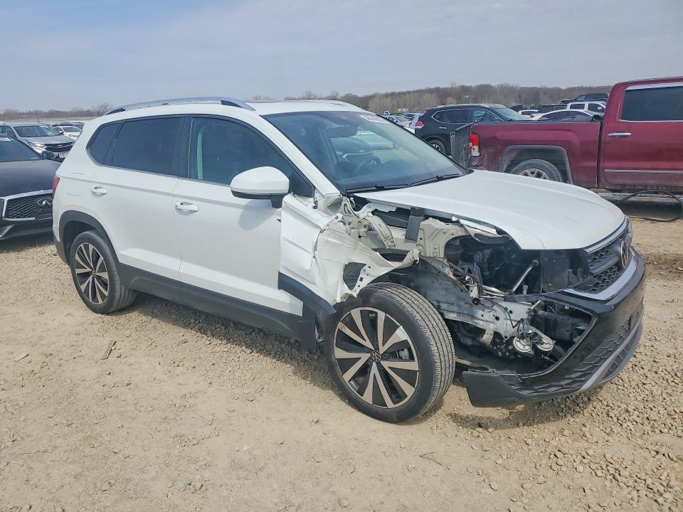 Auction sale of the 2022 Volkswagen Taos, vin: 3VVLX7B23NM066645, lot number: 48946926