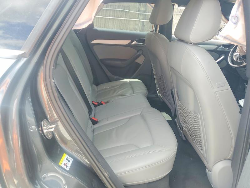 50527316 :رقم المزاد ، WA1BCCFS8JR029067 vin ، 2018 Audi Q3 مزاد بيع