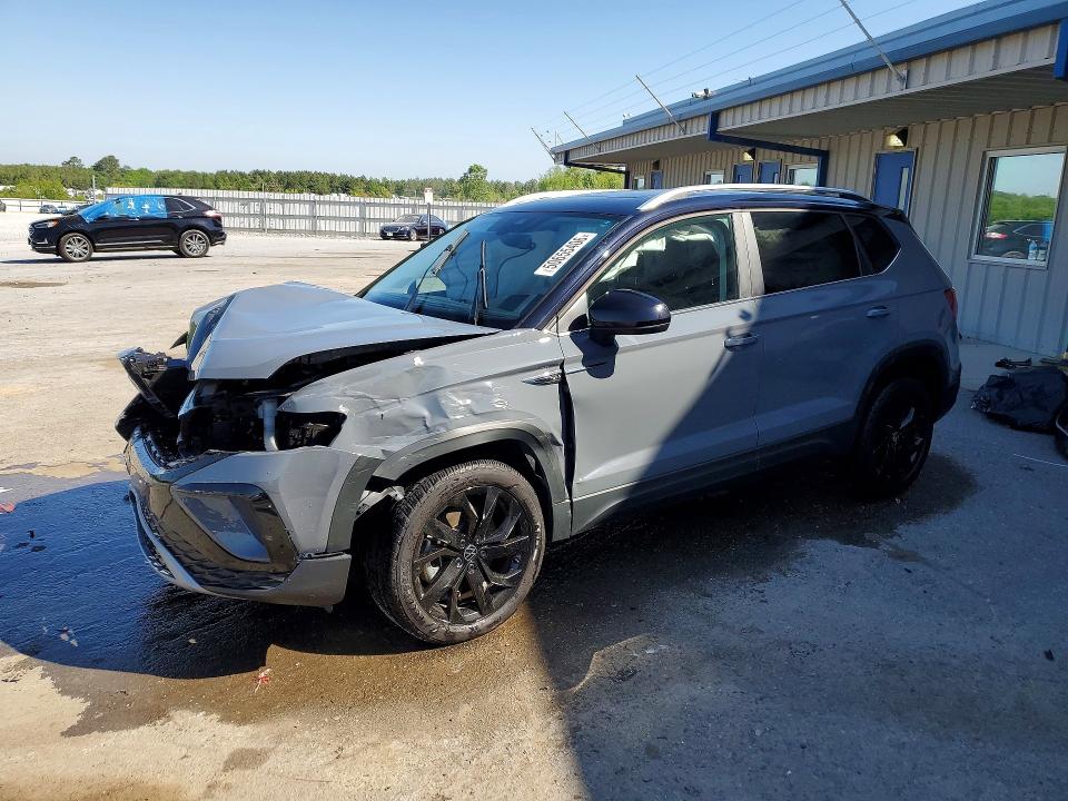 50655406 :رقم المزاد ، 3VVEX7B20RM067928 vin ، 2024 Volkswagen Taos مزاد بيع