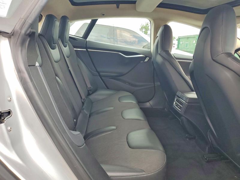 Продажа на аукционе авто 2015 Tesla Model S, vin: 5YJSA1E15FF114891, номер лота: 50579916