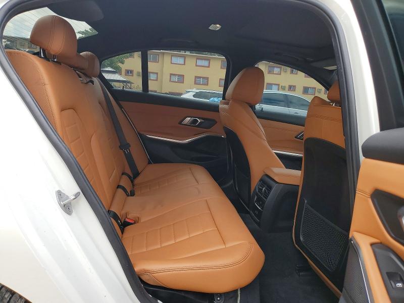 48259466 :رقم المزاد ، 3MW5P7J00M8B89427 vin ، 2021 Bmw 330e مزاد بيع