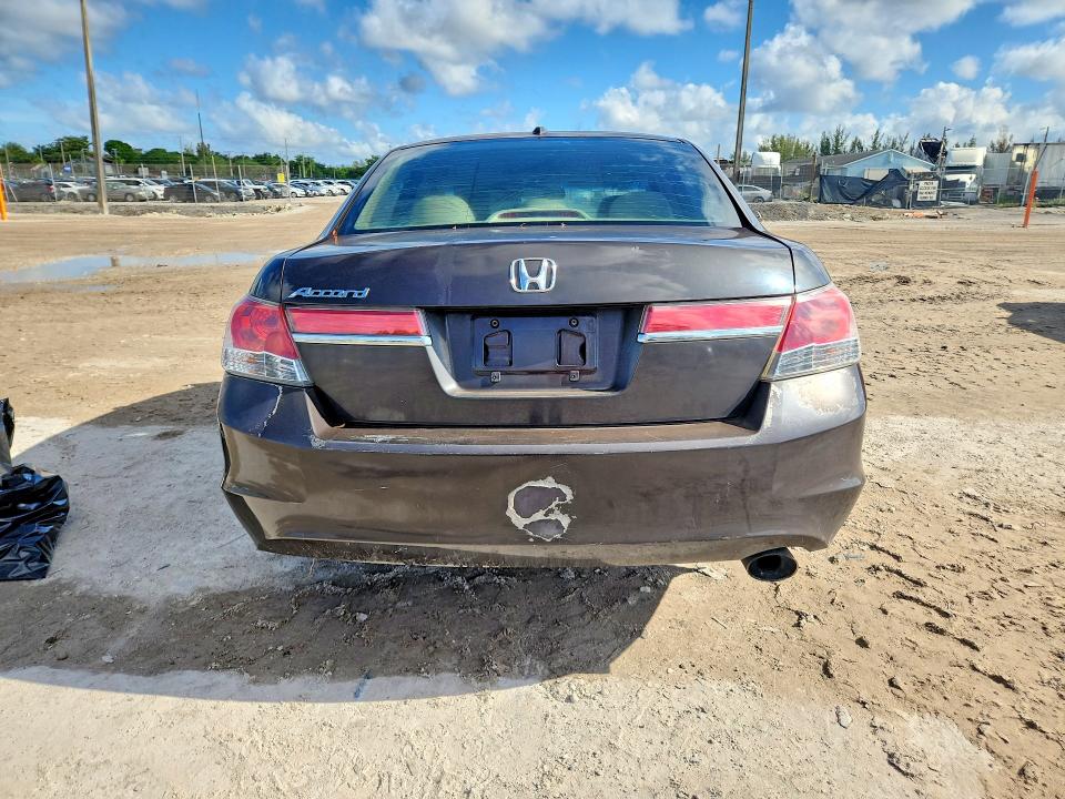 Продаж на аукціоні авто 2011 Honda Accord, vin: 1HGCP2F84BA072187, номер лоту: 49951256