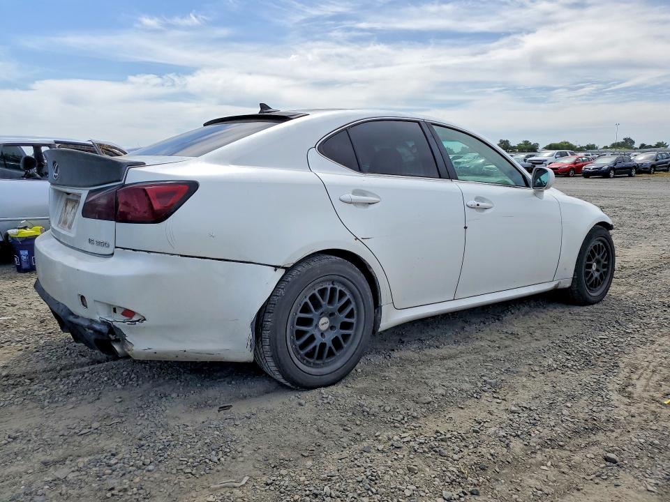51080526 :رقم المزاد ، JTHBE262172010256 vin ، 2007 Lexus Is مزاد بيع