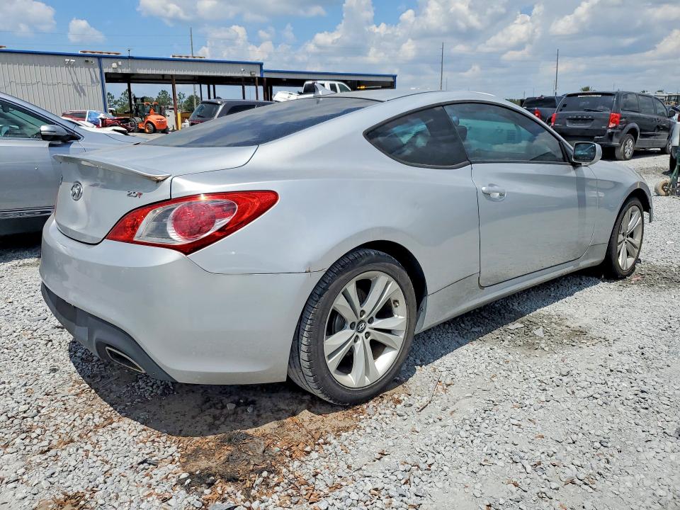 2011 Hyundai Genesis Coupe მანქანა იყიდება აუქციონზე, vin: KMHHT6KD4BU044698, აუქციონის ნომერი: 51454876