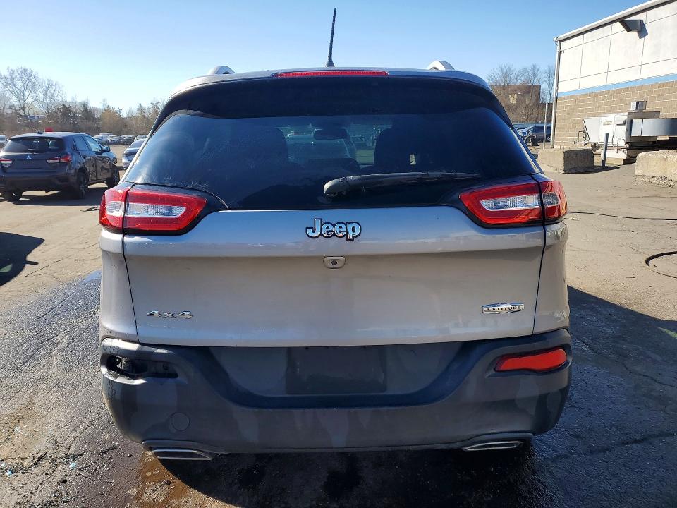 2016 Jeep Cherokee მანქანა იყიდება აუქციონზე, vin: 1C4PJMCS3GW225391, აუქციონის ნომერი: 48516726