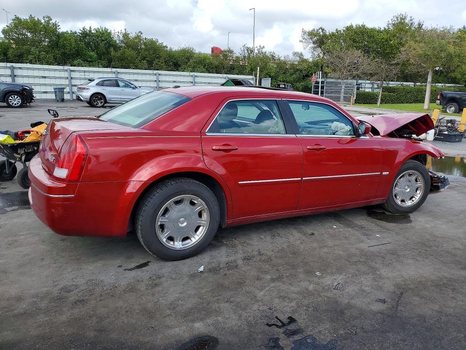 2007 Chrysler 300 მანქანა იყიდება აუქციონზე, vin: 2C3KA53G47H693936, აუქციონის ნომერი: 48492056