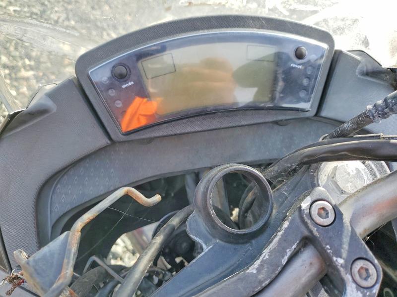 50989986 :رقم المزاد ، JKAEXEC1XBDA67586 vin ، 2011 Kawasaki Ex650 مزاد بيع