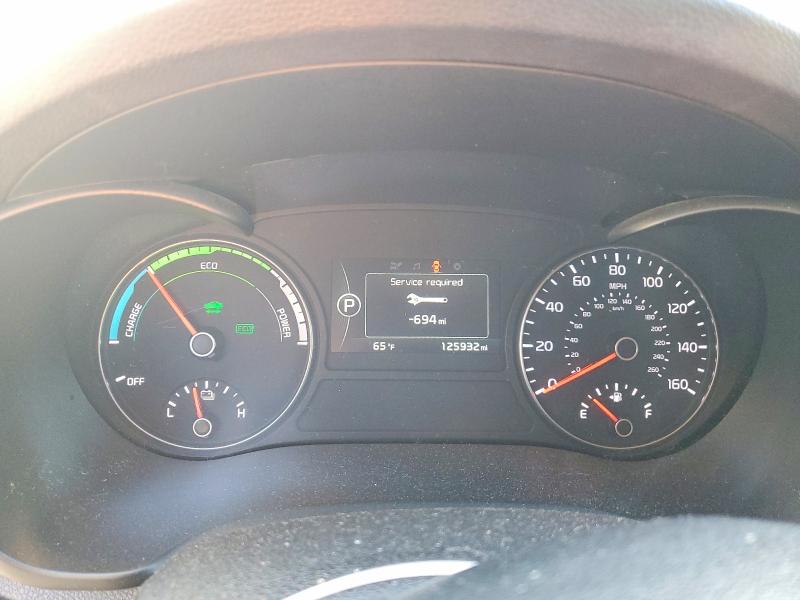 51200506 :رقم المزاد ، KNAGT4LEXH5018716 vin ، 2017 Kia Optima مزاد بيع