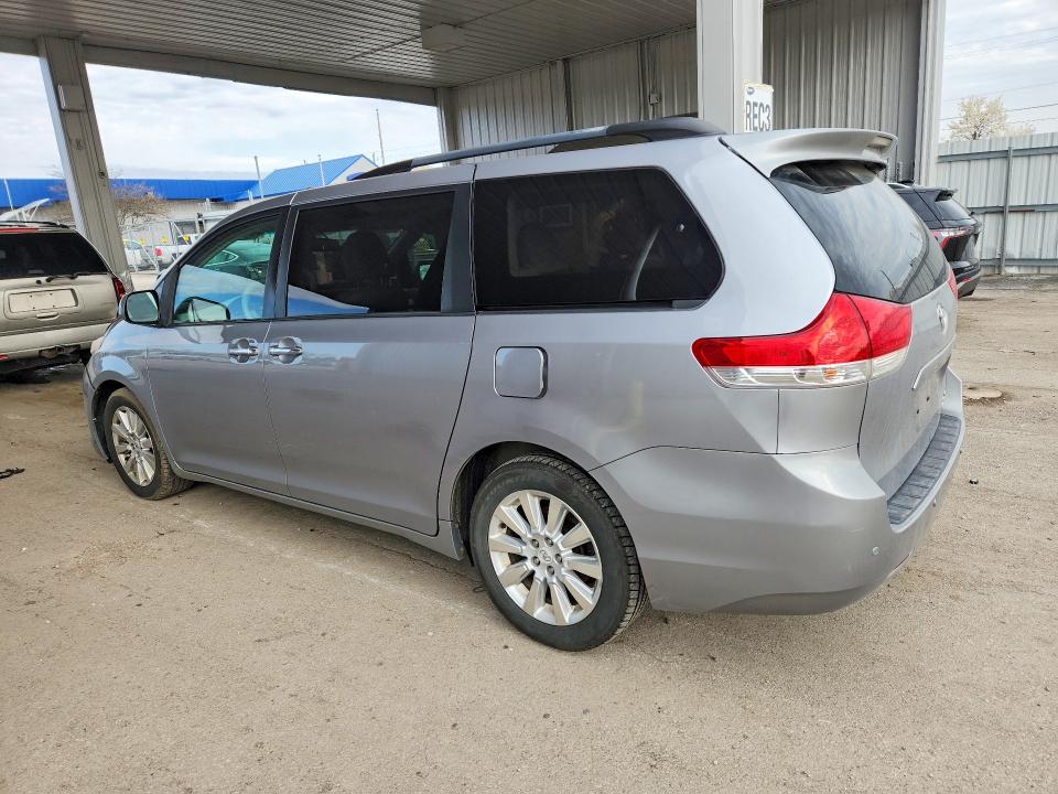 Aukcja sprzedaży 2011 Toyota Sienna, vin: 5TDDK3DC0BS001537, numer aukcji: 49181306