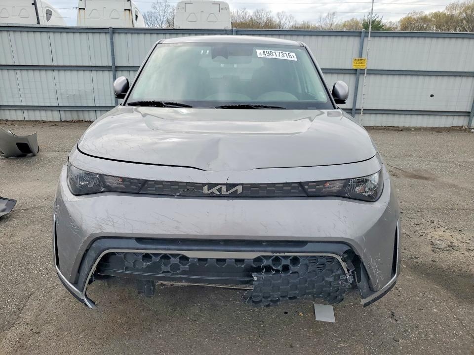 2023 Kia Soul მანქანა იყიდება აუქციონზე, vin: KNDJ23AU0P7881088, აუქციონის ნომერი: 49817316