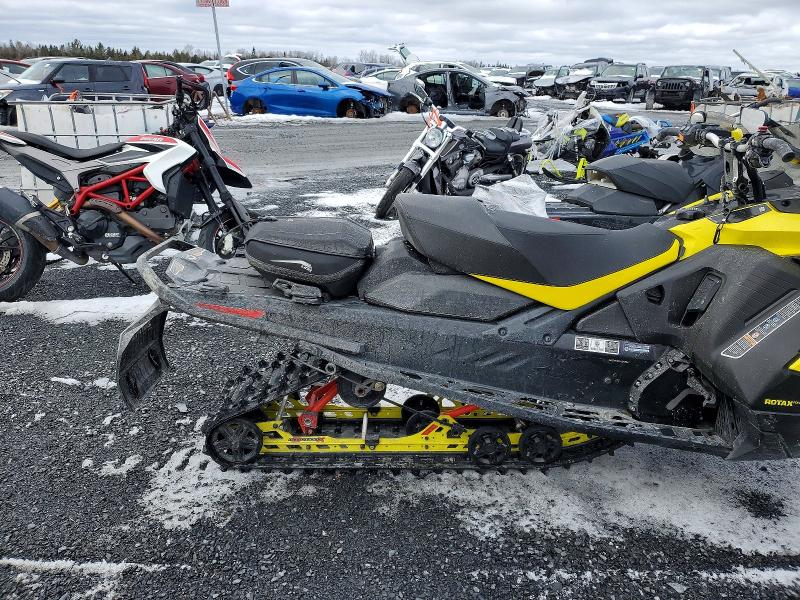 46846246 :رقم المزاد ، 2BPSMBNB5NV000227 vin ، 2022 Skid Renegade Adrenaline مزاد بيع