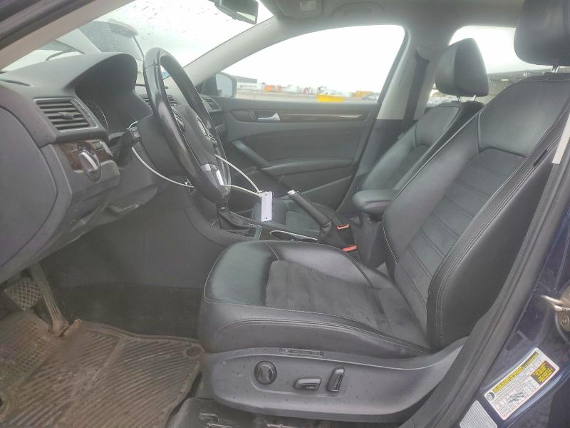 51346606 :رقم المزاد ، 1VWCV7A3XFC061988 vin ، 2015 Volkswagen Passat مزاد بيع