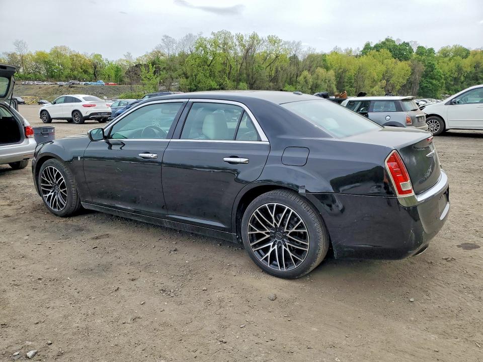 Продажа на аукционе авто 2013 Chrysler 300, vin: 2C3CCAAGXDH743552, номер лота: 51608636