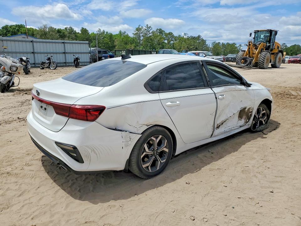 Продажа на аукционе авто 2021 Kia Forte, vin: 3KPF24AD1ME403852, номер лота: 50394706